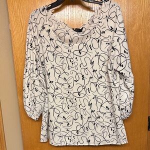 5 for $25 Ninety Black and White Abstract Blouse